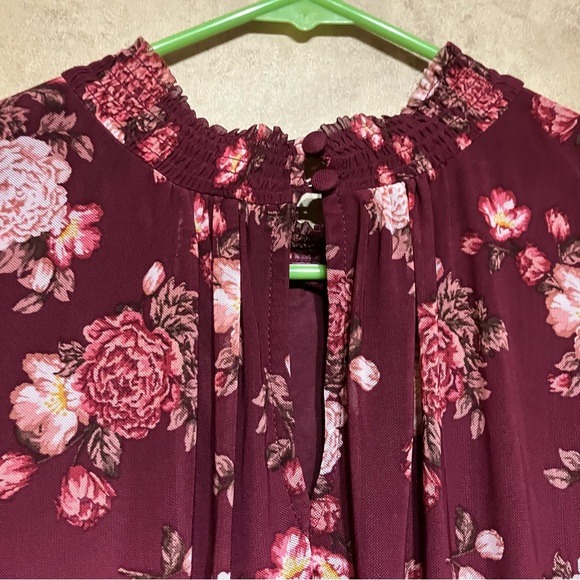 Torrid Floral Top - Picture 4 of 5